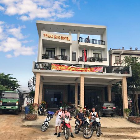 Trung Duc Hotel フォンニャ エクステリア 写真