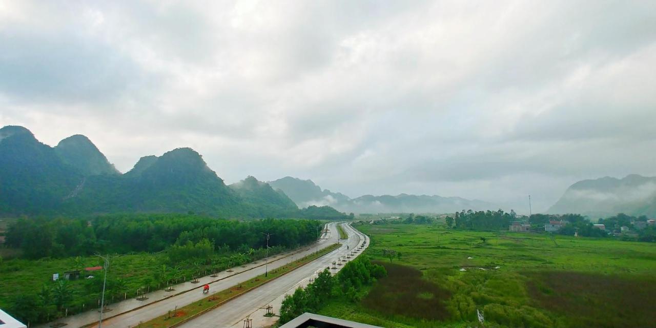 Trung Duc Hotel フォンニャ エクステリア 写真