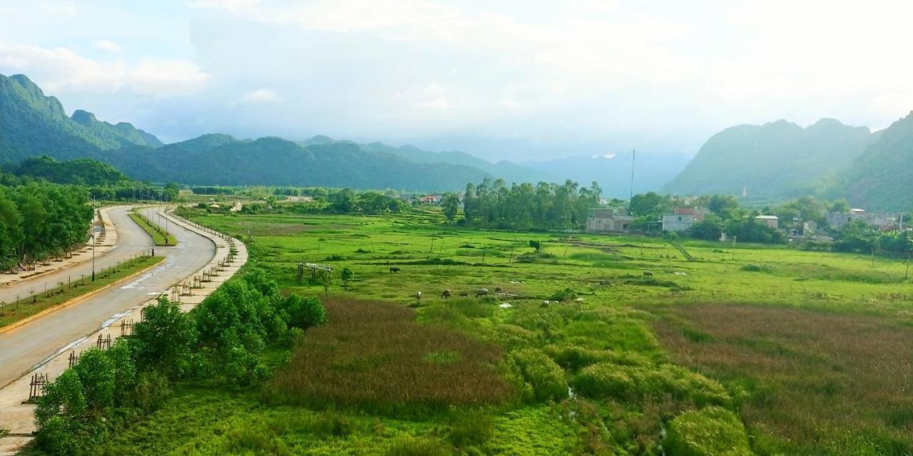 Trung Duc Hotel フォンニャ エクステリア 写真