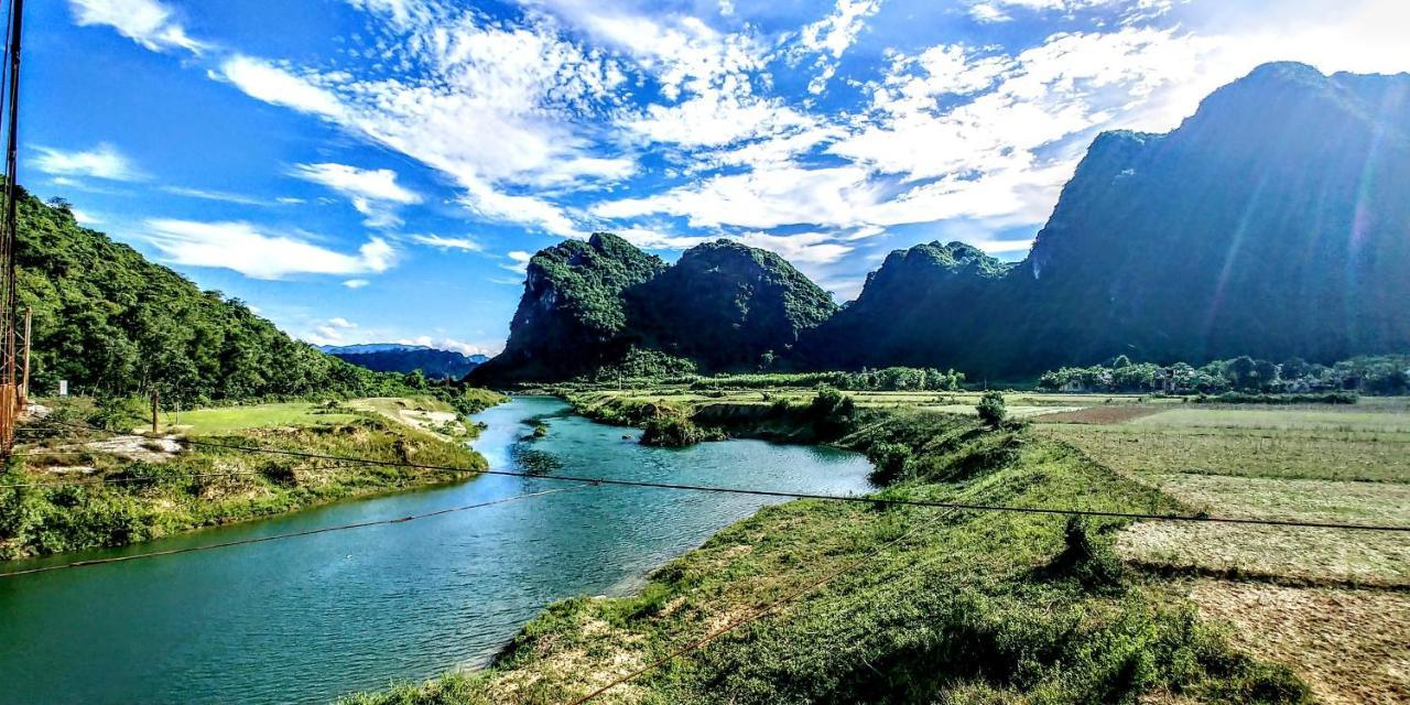 Trung Duc Hotel フォンニャ エクステリア 写真